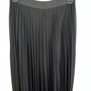 Bershka Midi Slip Pleated A-Line Skirt